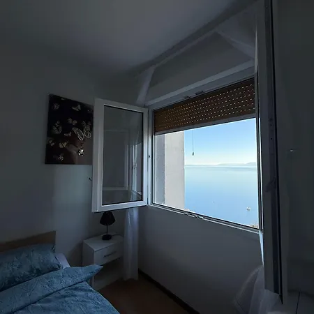 Sea View شقة غييكا